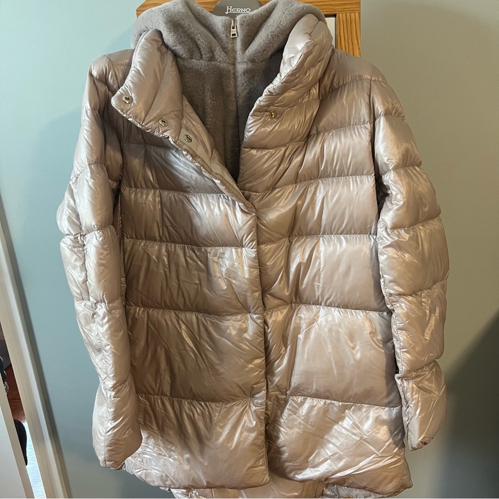 Herno A-Shape Jacket in Nylon Ultralight & Lady Alternative Fur, IT 48 / US 12